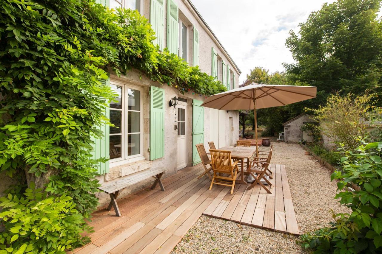 Le Jardin De Josnes Bed & Breakfast Exterior foto