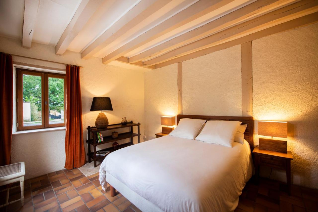 Le Jardin De Josnes Bed & Breakfast Exterior foto